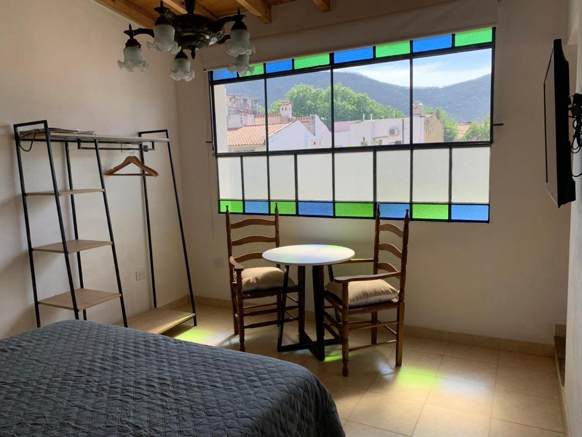 Alojamiento En El Centro De Salta - Casaguemessalta Extérieur photo